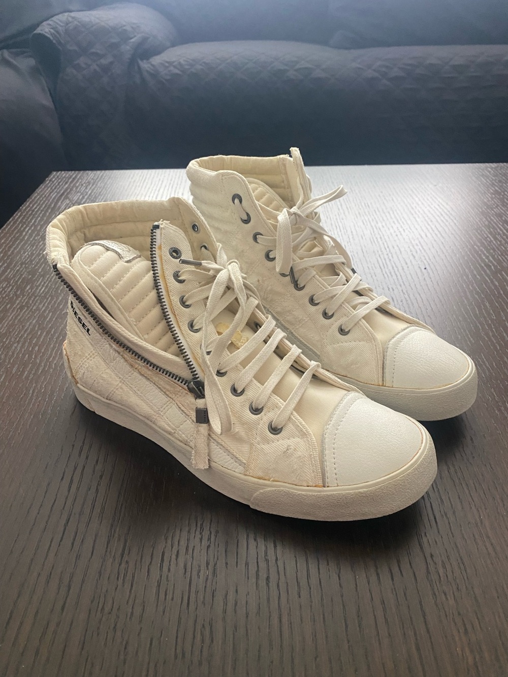 Rare , Diesel Mens high sneakers